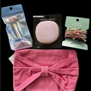 Pink cosmetic Bag!